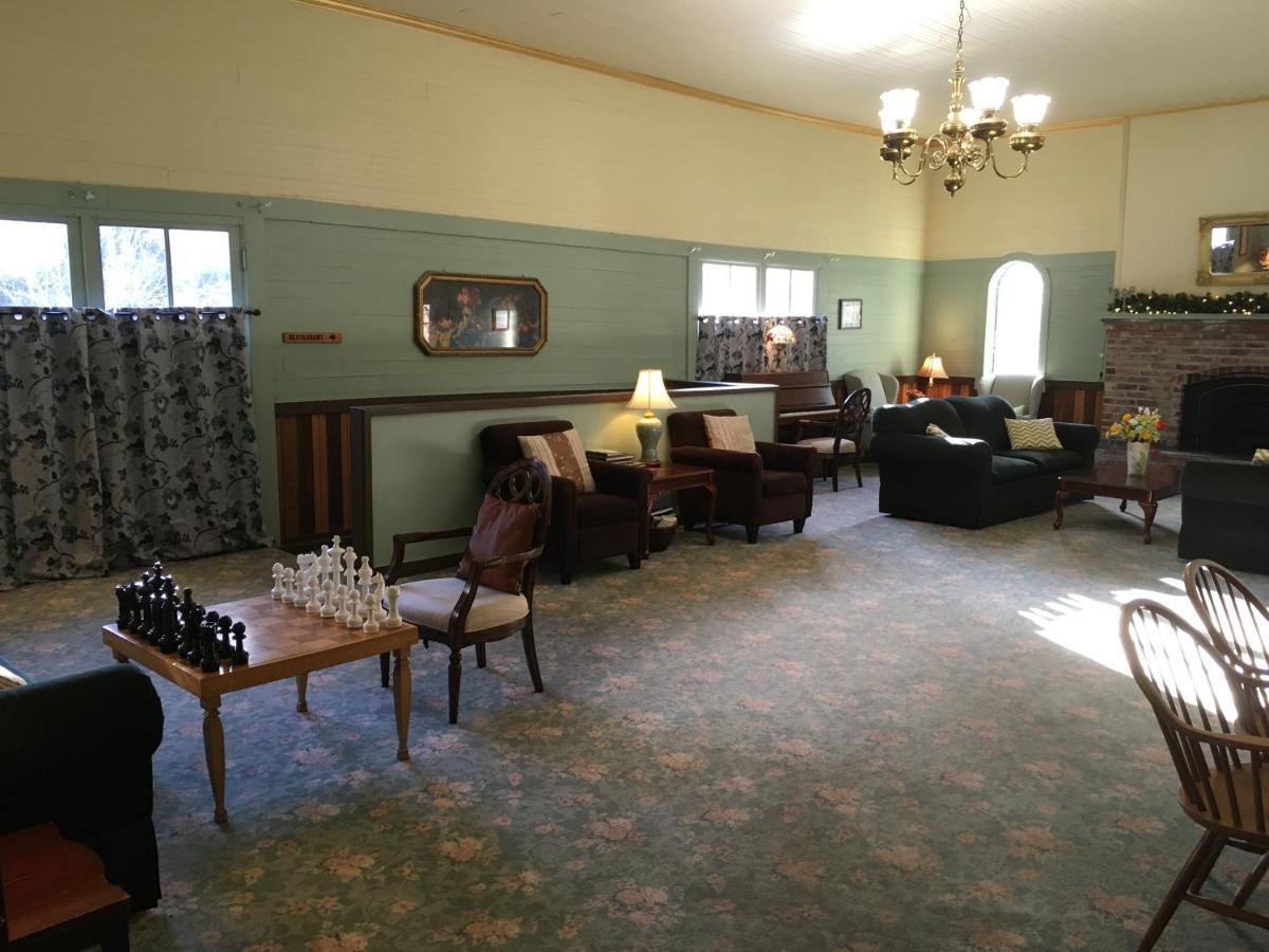 Alexander'S Lodge Эшфорд Экстерьер фото
